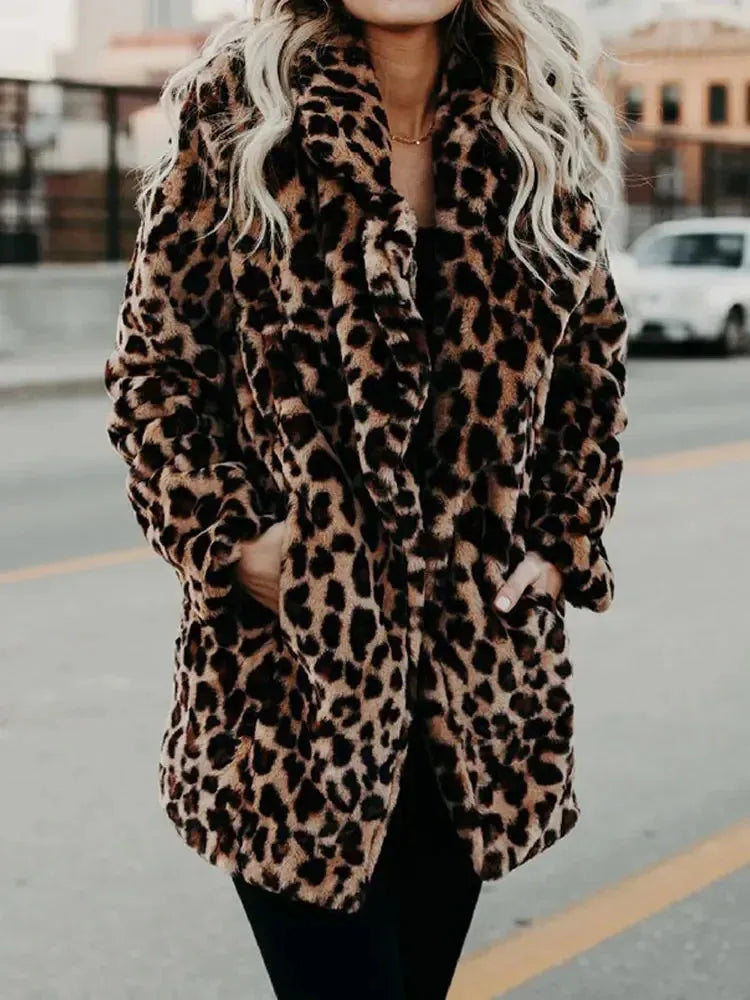 Etienne Manteau en fausse fourrure imprime leopard
