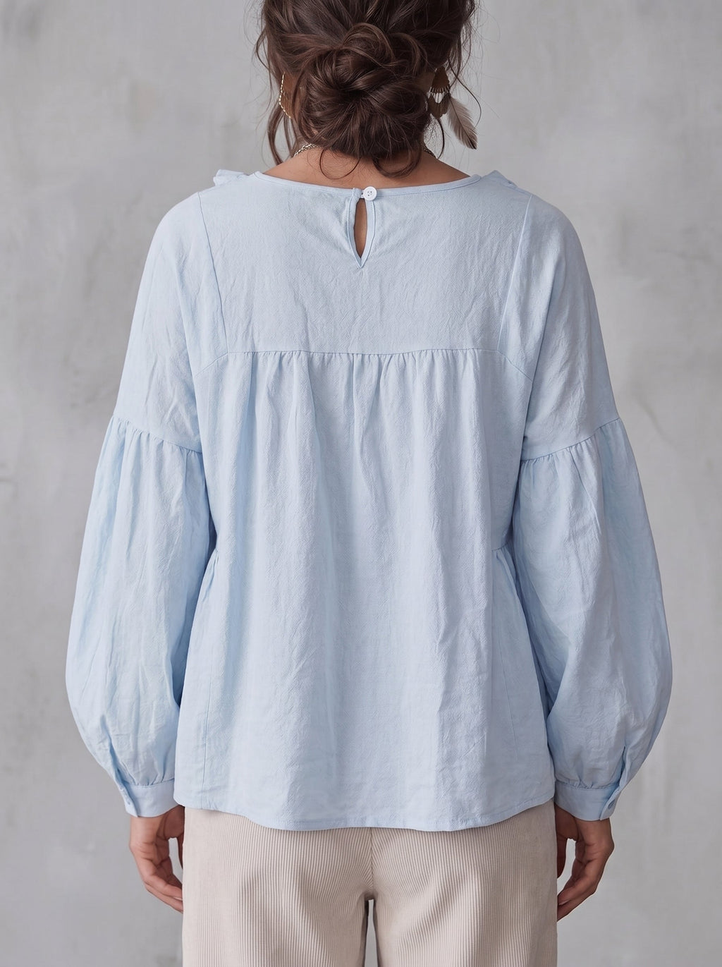 Blouse femme chic unie avec manches longues et tombé ample