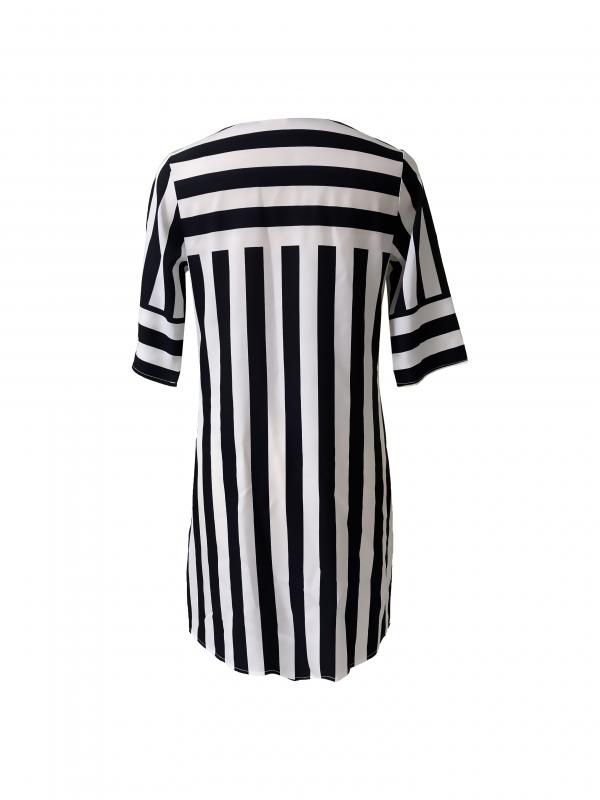 Robe à manches mi-longues rayée