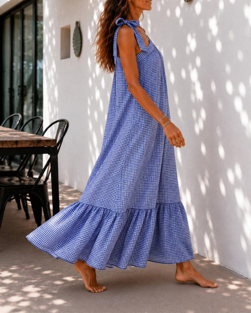 Détail de la robe maxi unicolore à volants pour femme, vue arrière