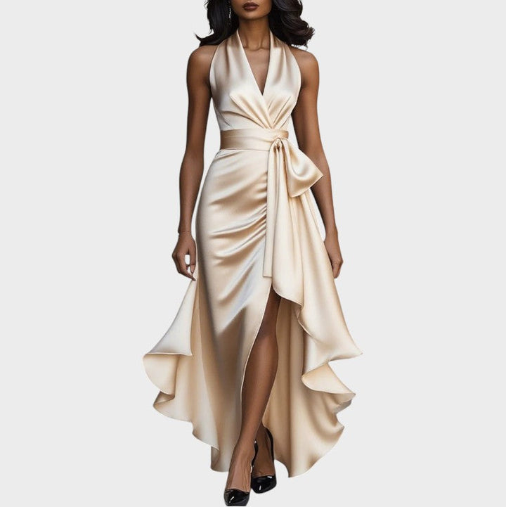 Robe dos nu en satin midnight avec détail volanté