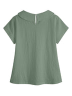 Pull en tricot à manches courtes avec col orné de dentelle