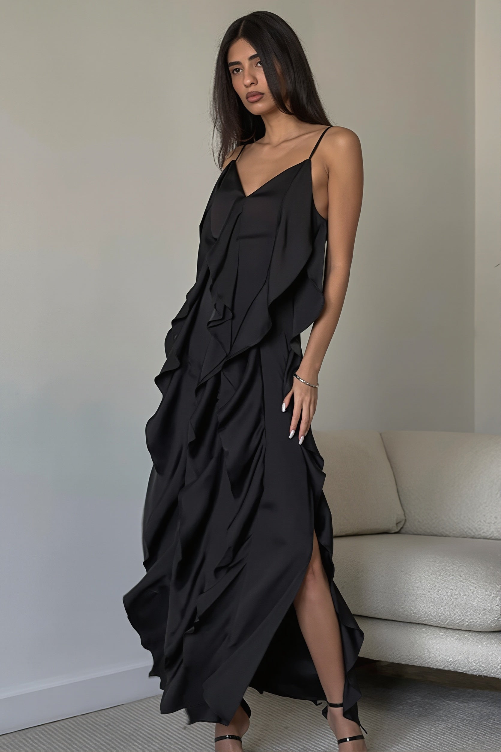 Vue arrière de la robe maxi femme fluide sans manches