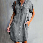 Robe en jean femme en denim avec coupe élégante et casual