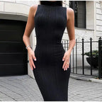 Robe midi sans manches en maille côtelée douce pour femme