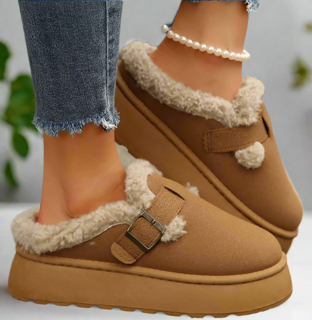 Chaussons d'intérieur pour femmes douillets avec fourrure et plateforme ajustable