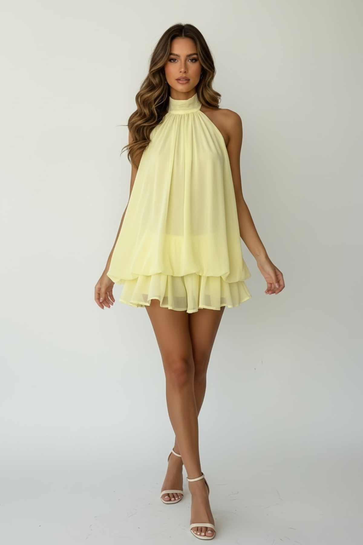 Robe mini sans manches à col licou pour femme avec ourlet à double volant
