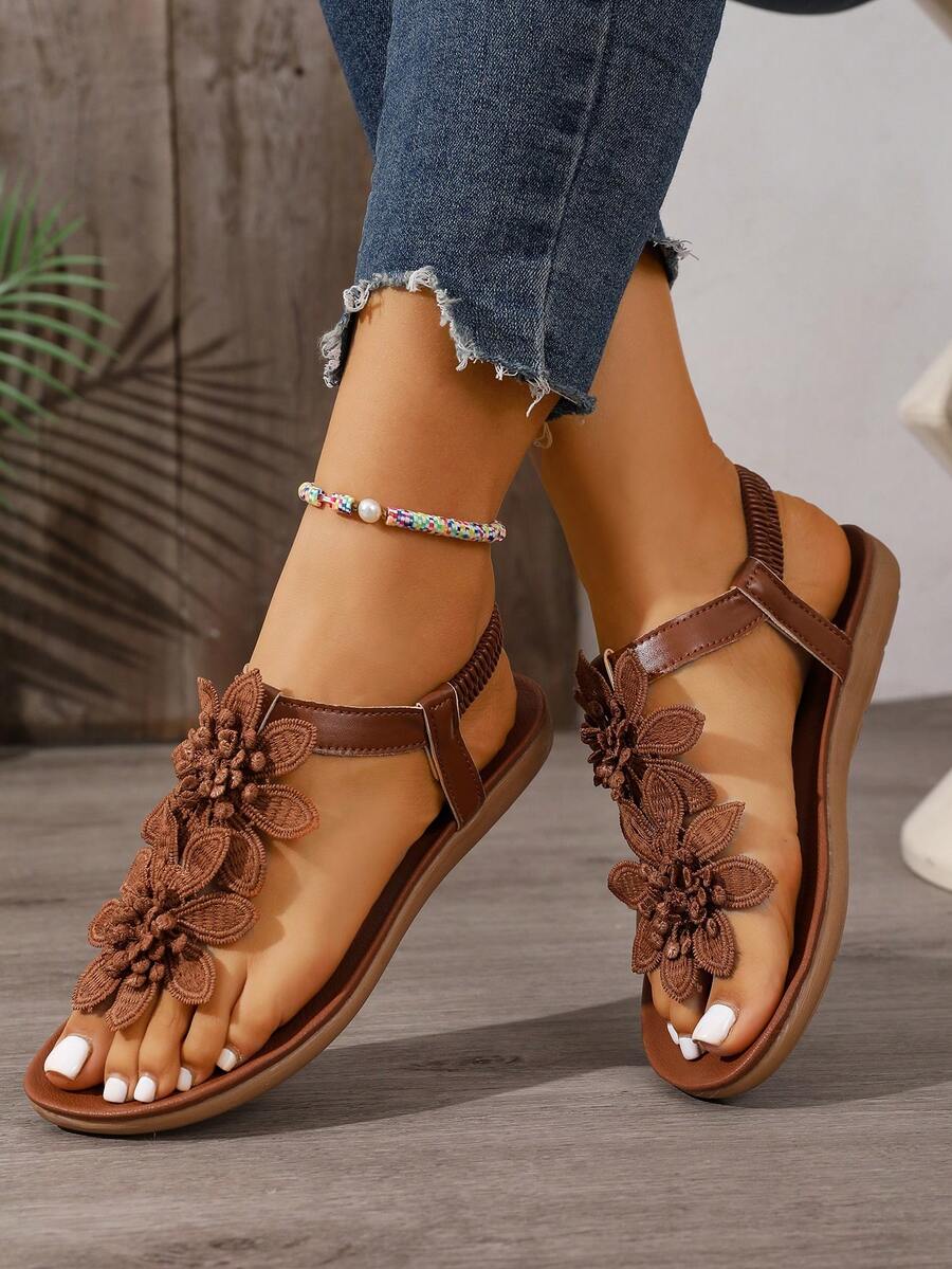 Sandales confort pour femme avec bride arrière élastique, vue latérale