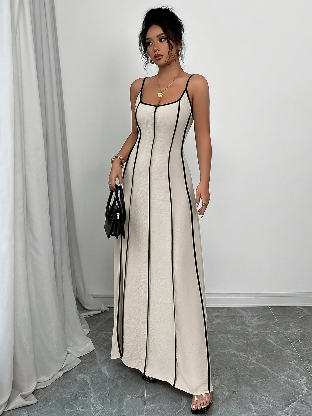 Robe d'été trapèze en viscose beige