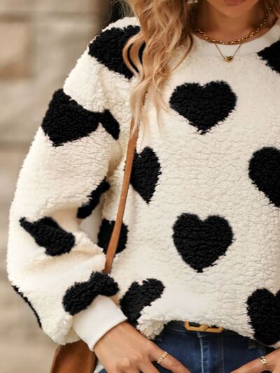 Pull-over tricoté motif cœur douillet