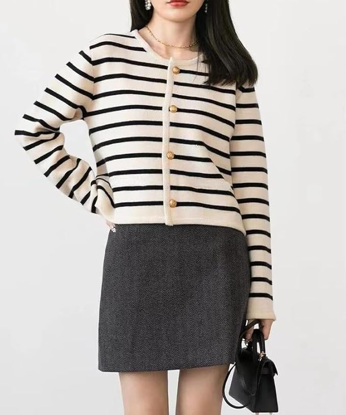 Pull en tricot rayé confortable pour les superpositions d'automne