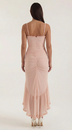 Robe maxi asymétrique à volants pour femmes