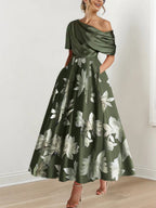Robe de mère de la mariée à fleurs imprimées asymétrique en ligne A