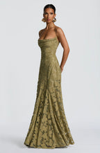 Robe Maxi Louise sans manches avec silhouette fluide