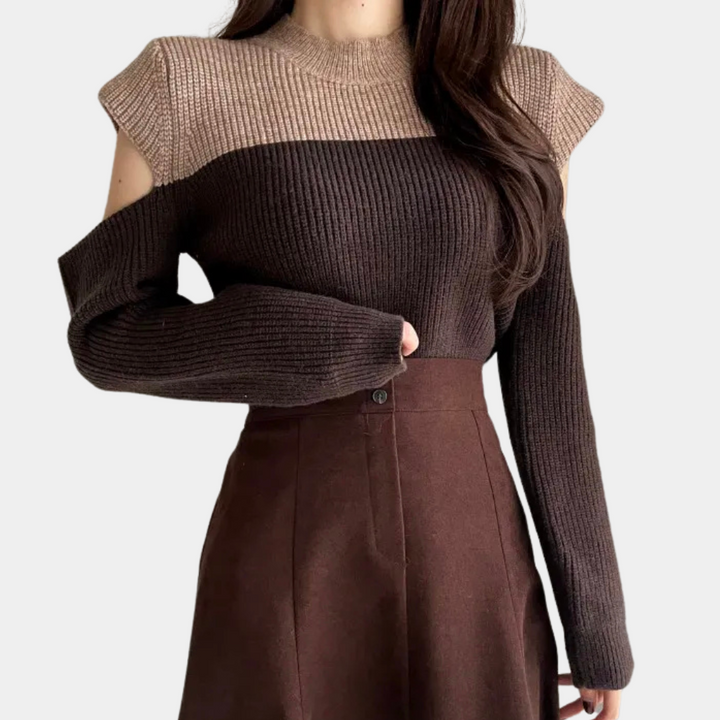 Pull en tricot bicolore avec manches ajourées