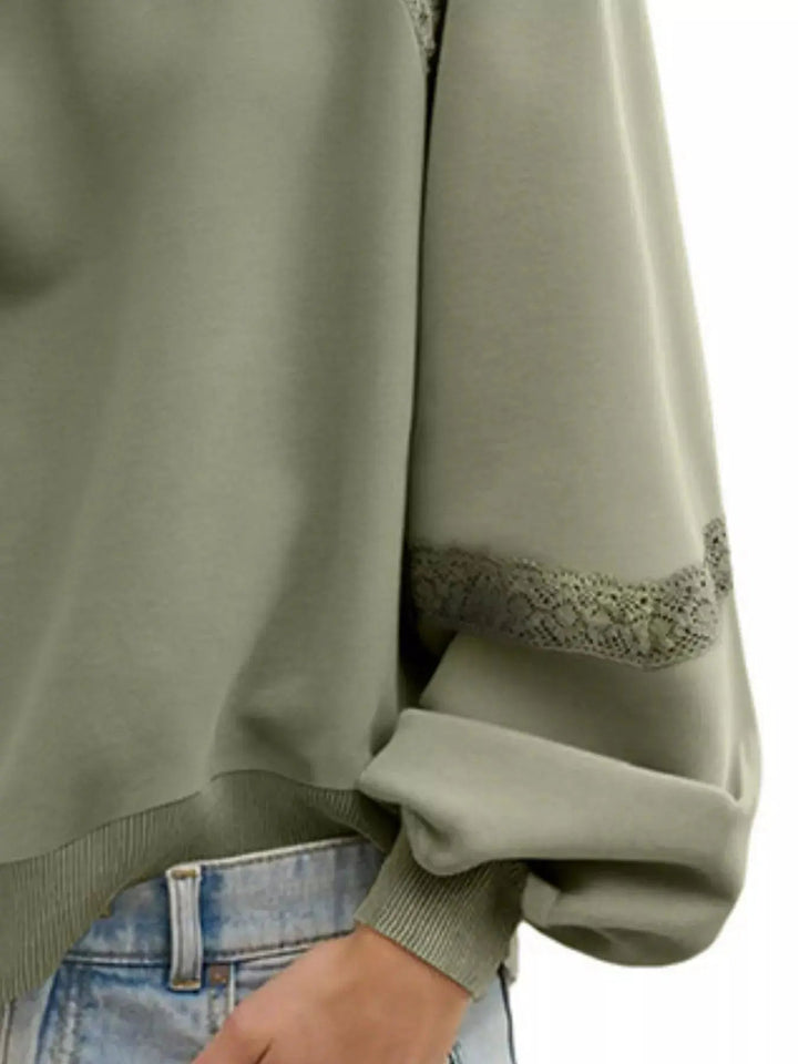 Sweatshirt Douillet à Détails en Dentelle pour un Look Chic Décontracté