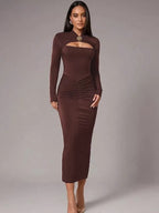 Robe midi moulante en polyester froncée marron