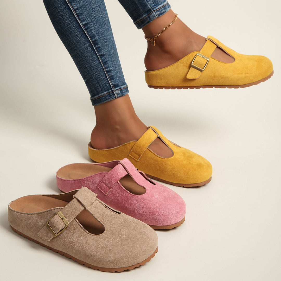 Chaussons en daim confortables à enfiler pour femmes et hommes