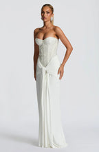 Robe Maxi Fluide Carina à Silhouette Élégante