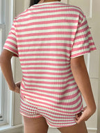 Ensemble décontracté t-shirt à col rond rayé et short