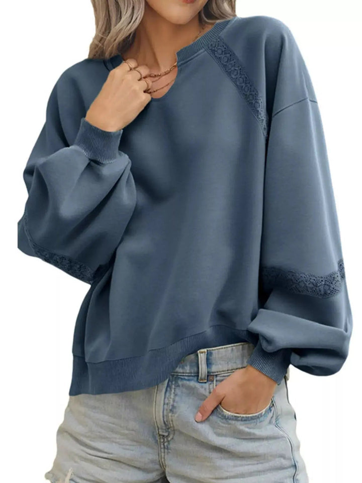 Sweatshirt Douillet à Détails en Dentelle pour un Look Chic Décontracté