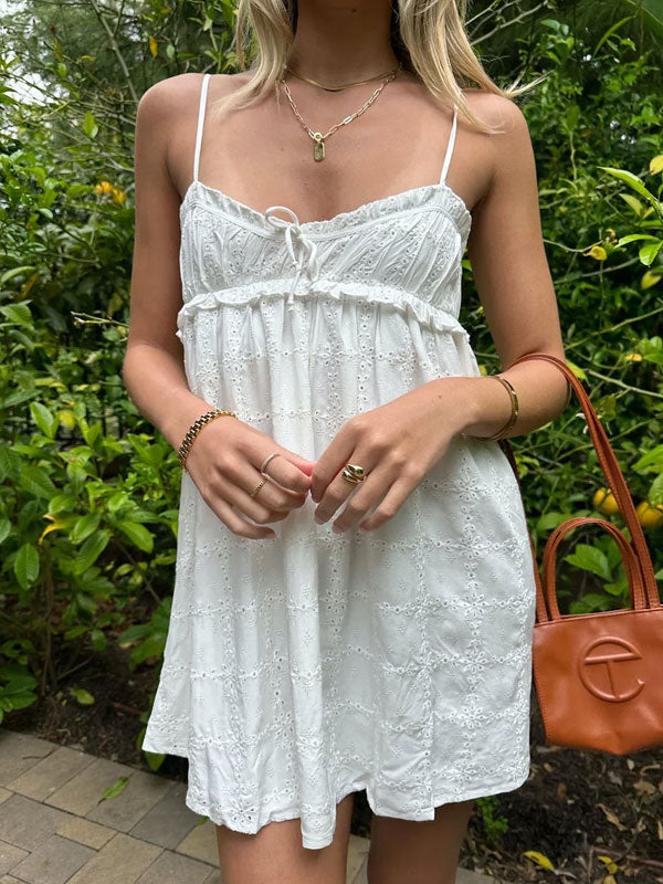 Top femme à col V en tissu léger, vue de dos