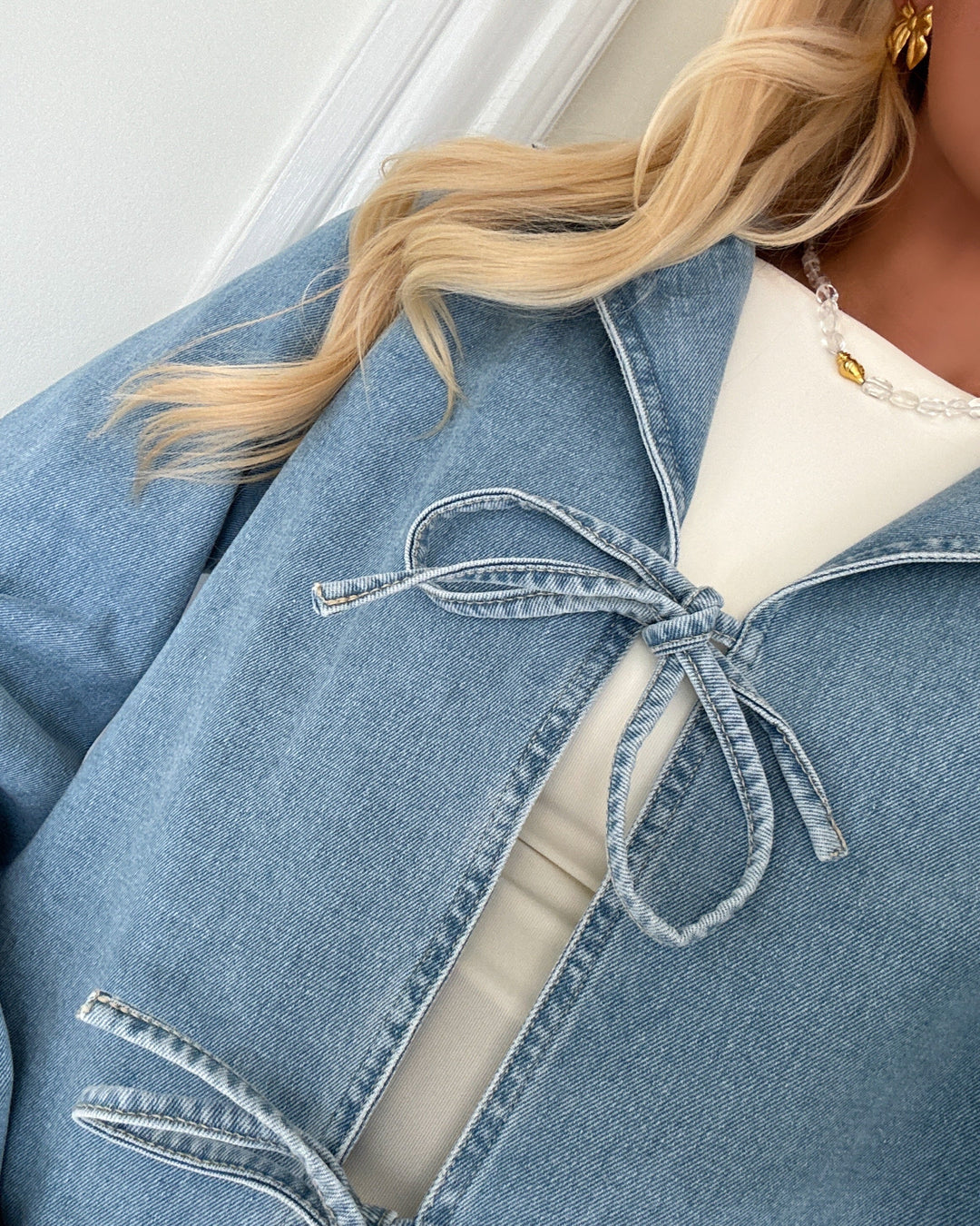 Veste Élégante pour Femme au Style Intemporel