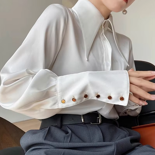 Chemisier en satin uni pour femmes avec col moderne et poignets à boutons