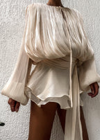 Robe mi-longue en satin champagne Estelle