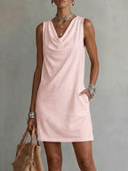 Robe en coton sans manches à col drapé