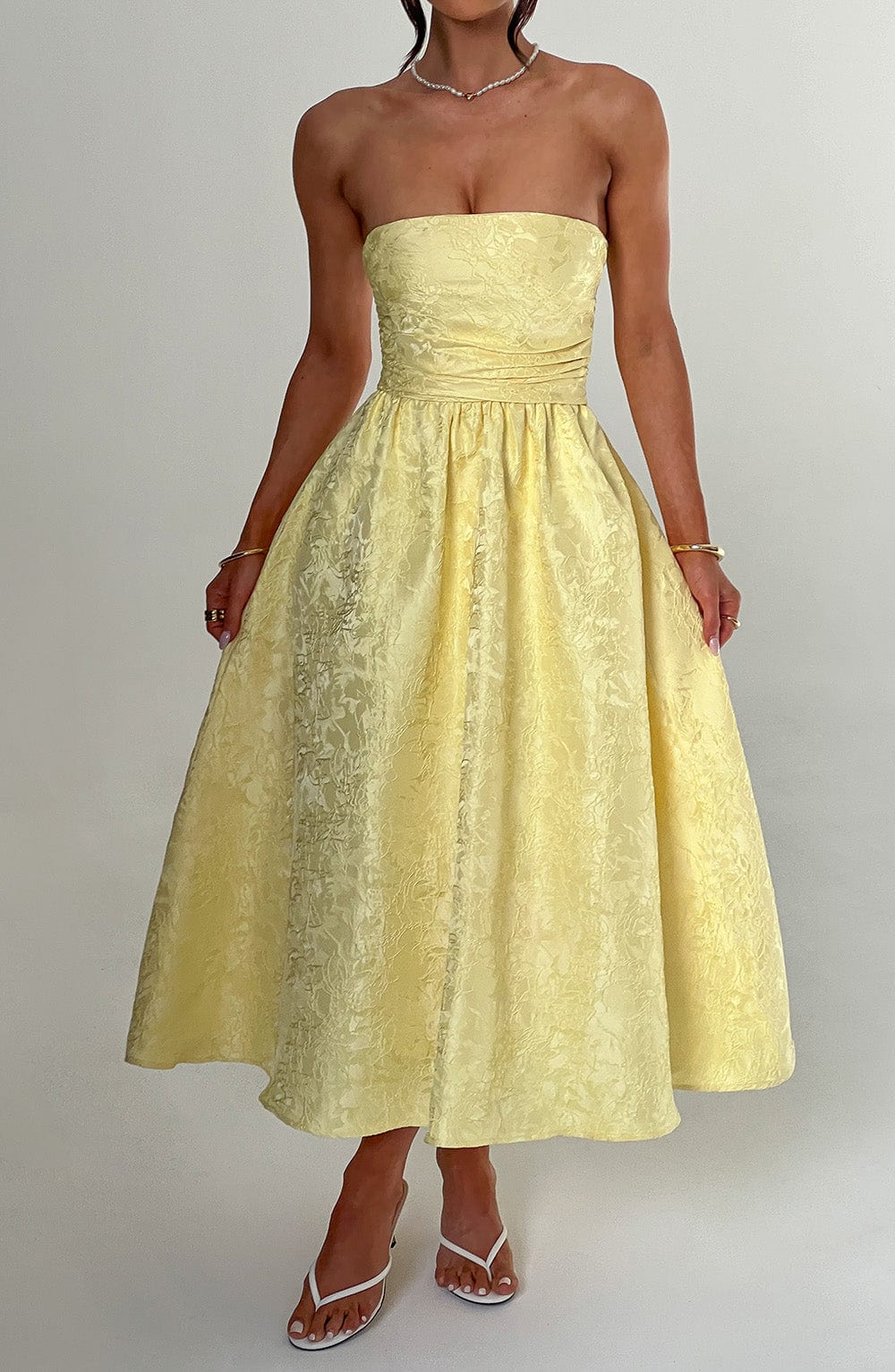 Robe midi bustier en jacquard floral citron