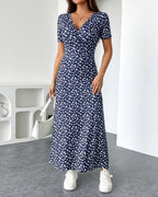 Robe moulante imprimée élégante