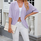 Gilet femme léger en maille douce porté avec tenue de ville