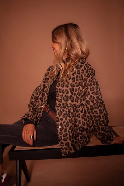 Veste bomber chic pour femme avec détail froncé sur les manches