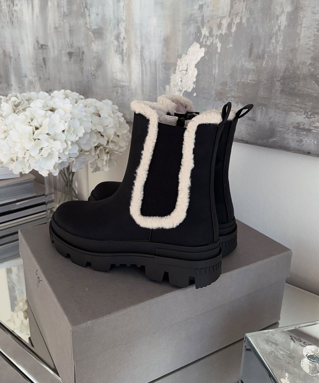 Bottes chelsea en cuir noir chic