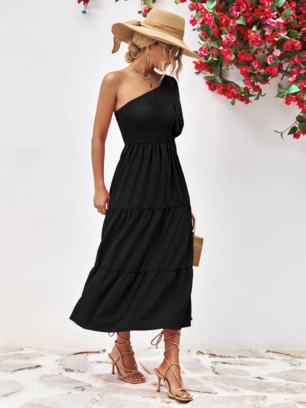 Sophie Paris | Robe mi-longue à une épaule froncée avec silhouette fluide