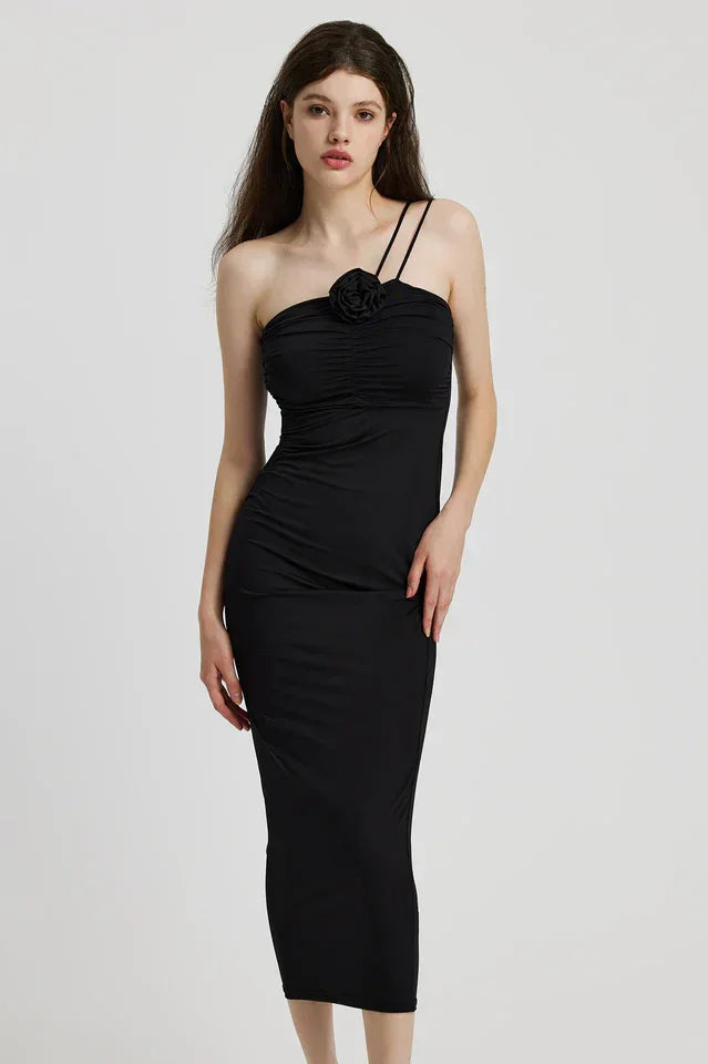 Robe longue noire élégante sans manches pour femme