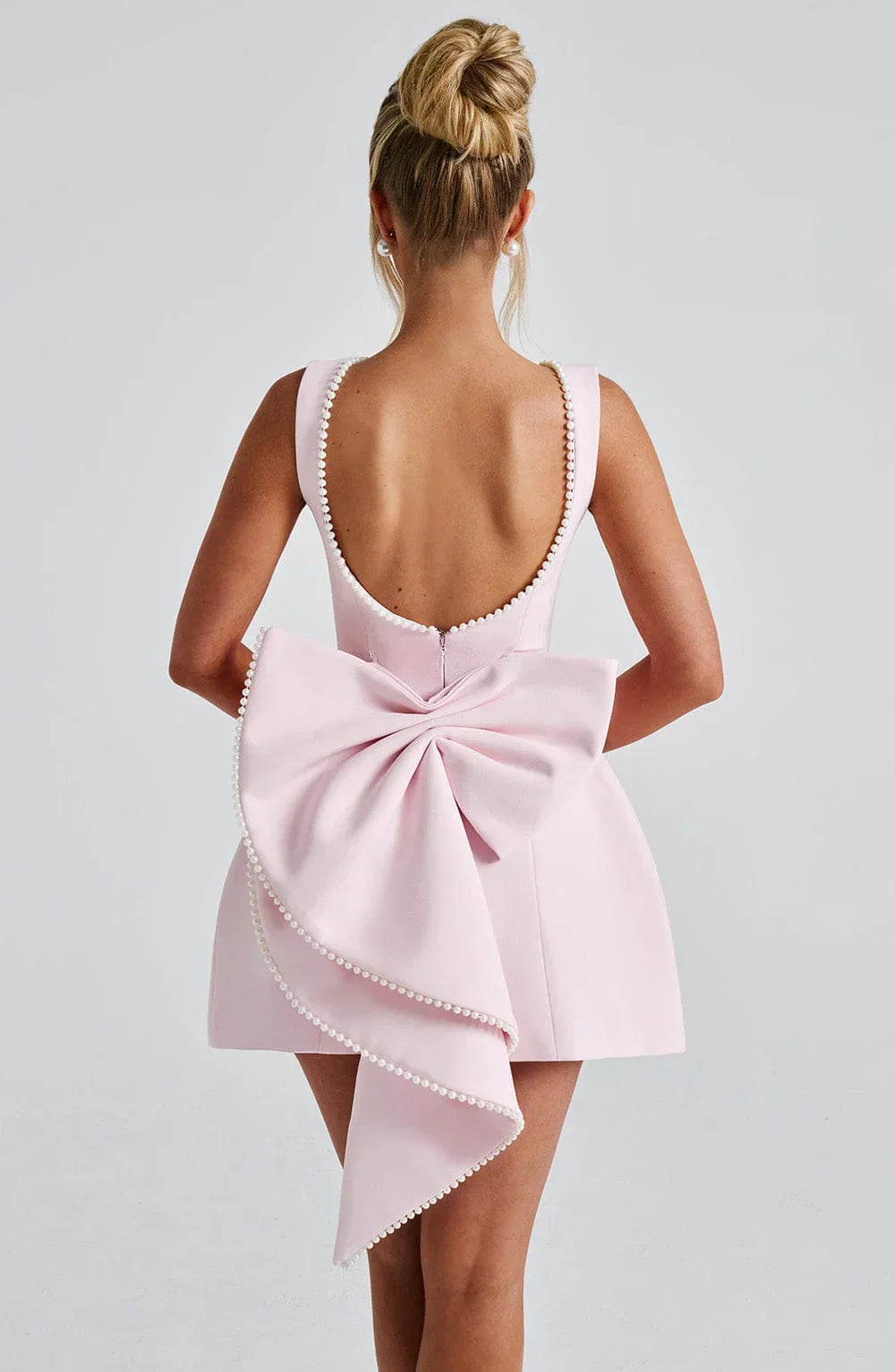 Robe de cocktail pour femme à dos noué