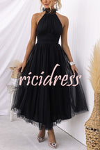 Robe longue en tulle à col licou avec détails froncés
