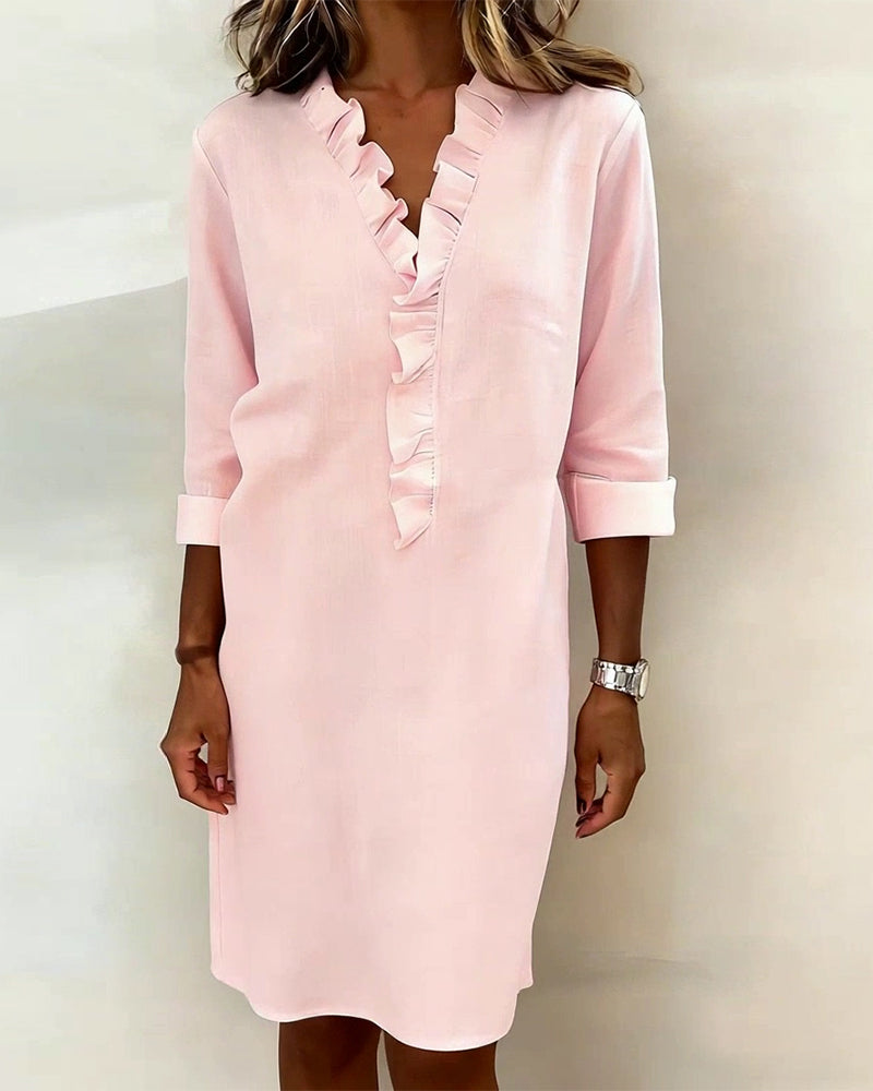 Robe droite en mélange de lin avec volants aérienne