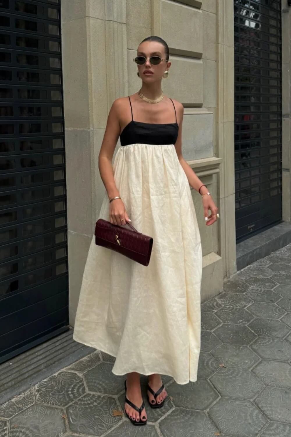 Robe midi ample en mélange lin et coton noir et blanc