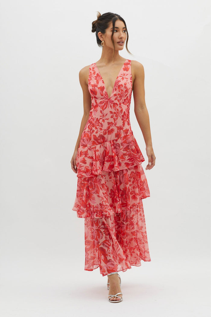 Robe maxi à volants à fines bretelles et imprimé floral pour un look estival aérien