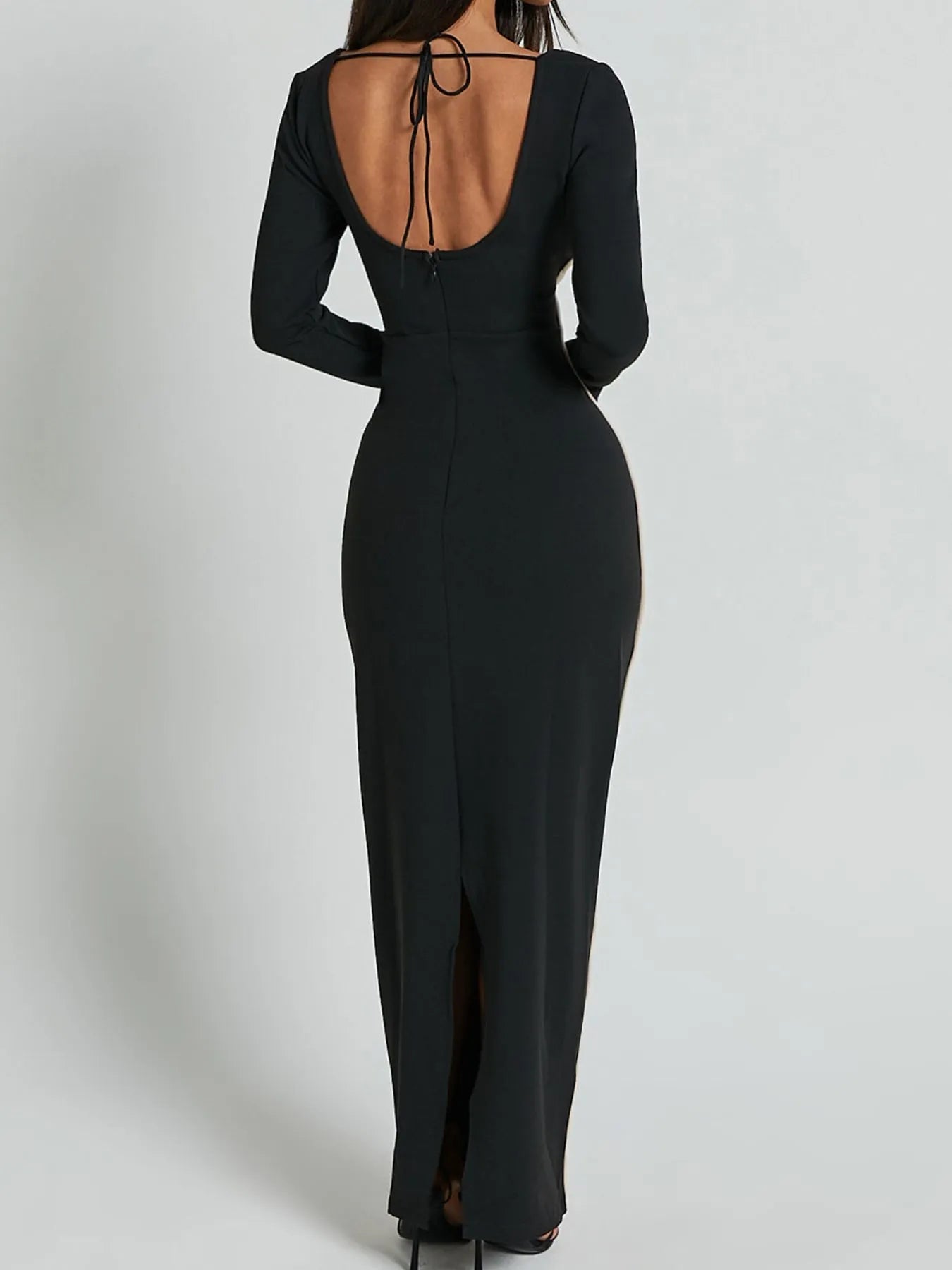 Robe maxi moulante à manches longues avec bordure contrastée