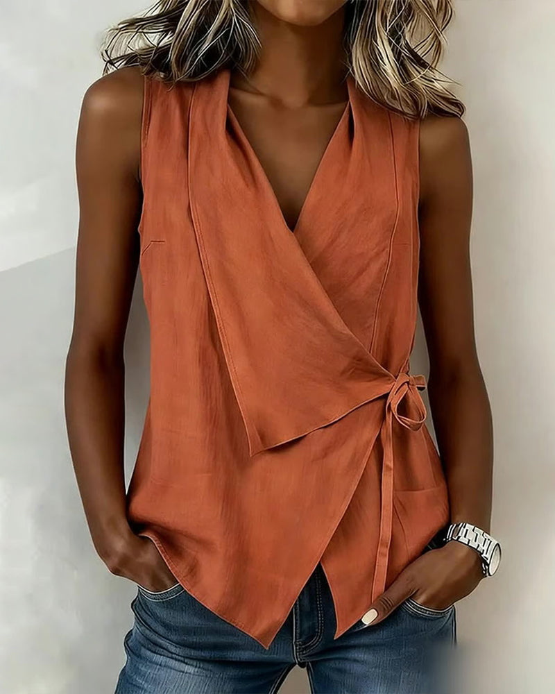 Blouse sans manches portefeuille pour femmes