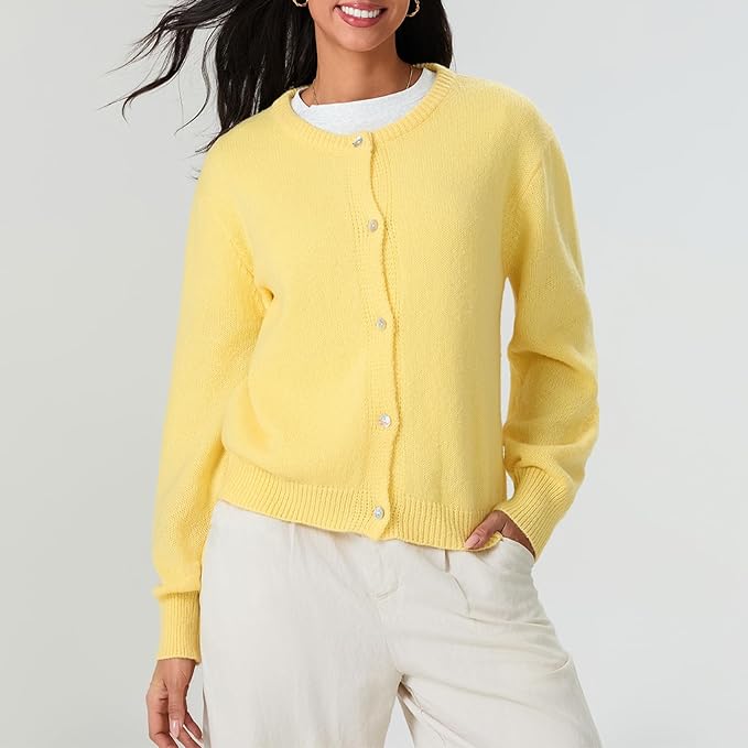 Cardigan en cachemire doux tricoté