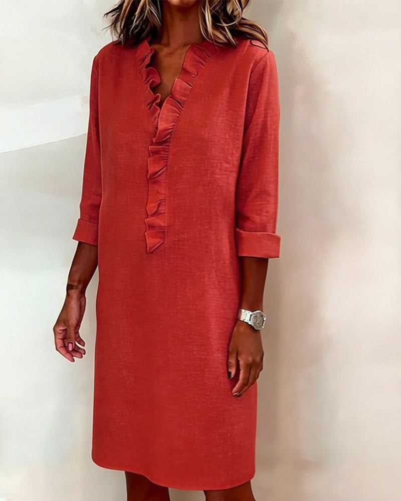 Robe droite en mélange de lin avec volants aérienne