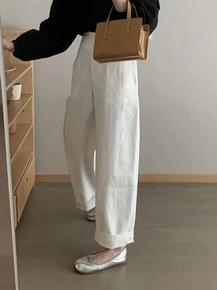 Léa Blanchet® | Pantalon droit en toile à revers