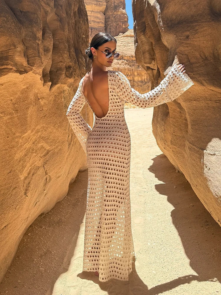 Robe Longue en Crochet Sans Dos avec Manches Longues Transparentes