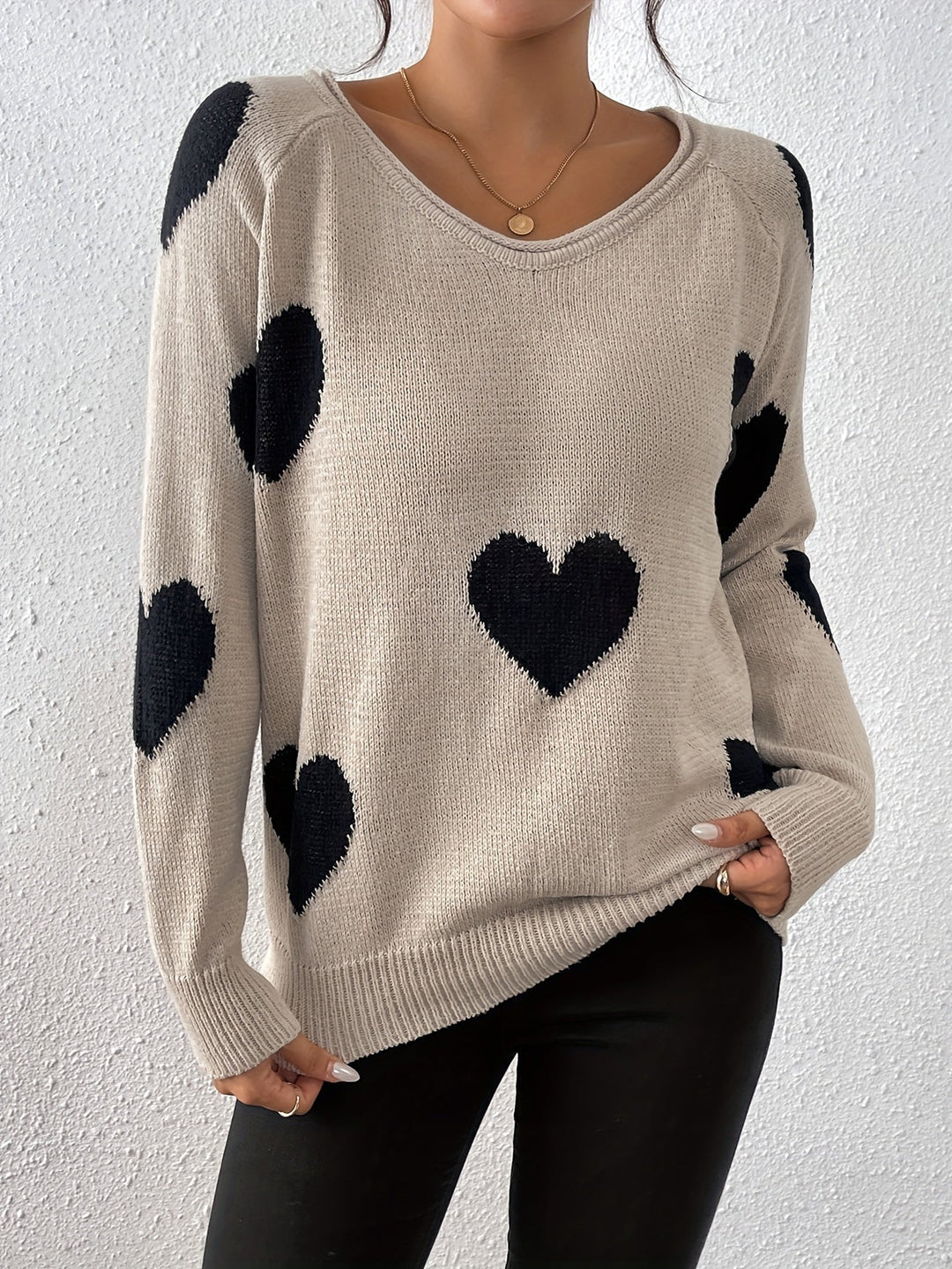 Pull confortable à motif cœur pour un style hivernal romantique