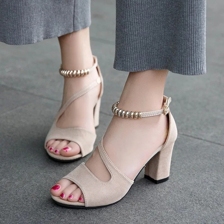 Isabelle Moreau® | Stilvolle Sandaletten mit Blockabsatz